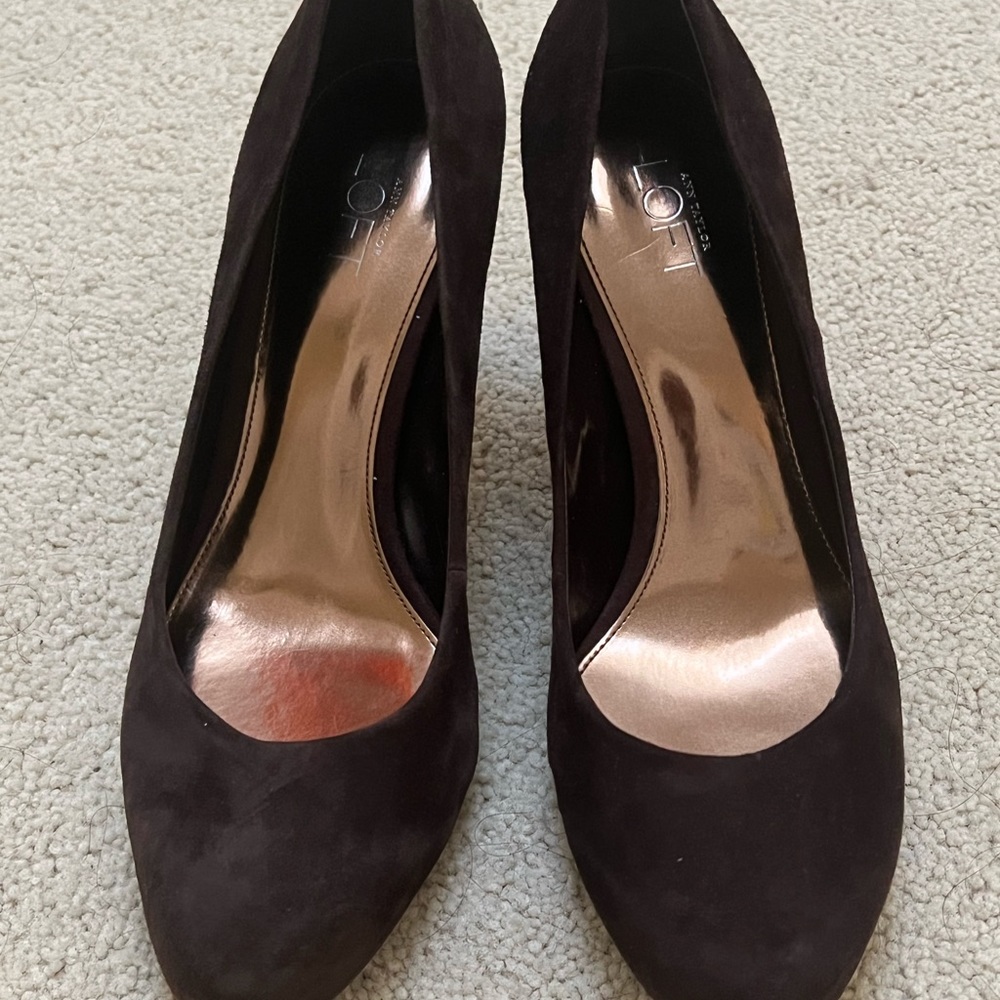 New Ann Taylor Loft heels， size 7.5